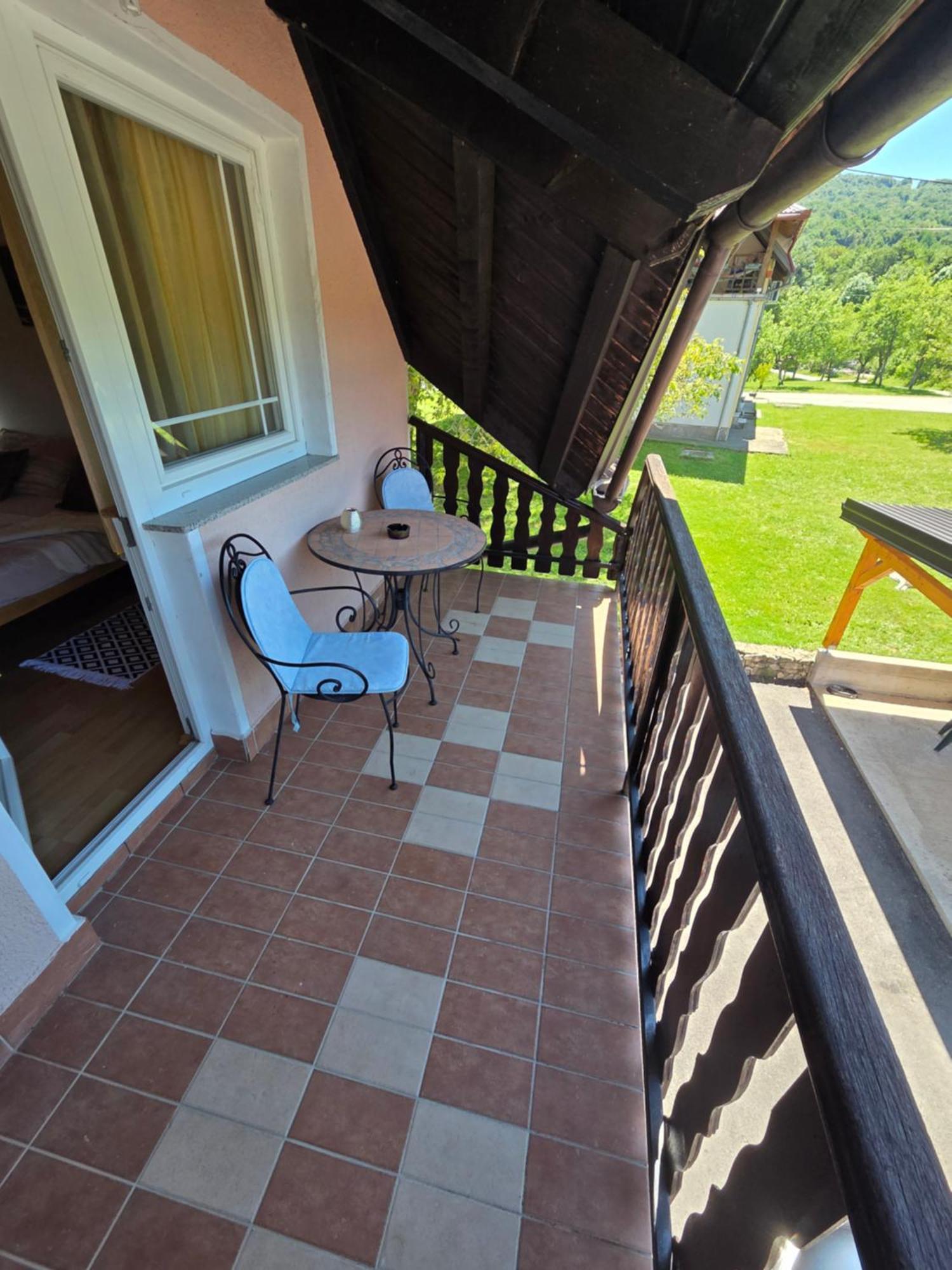 Apartman & Sobe Orhideja Smoljanac Dış mekan fotoğraf
