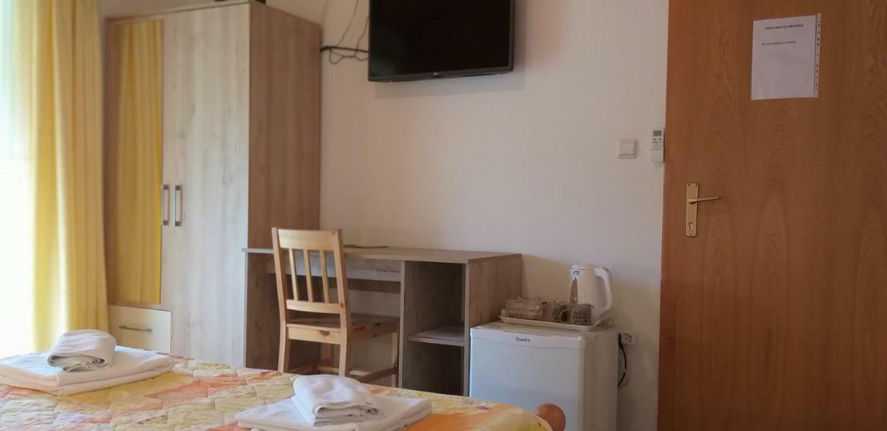 Apartman & Sobe Orhideja Smoljanac Dış mekan fotoğraf