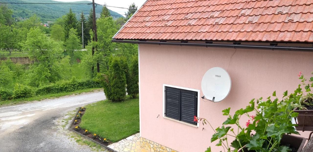 Apartman & Sobe Orhideja Smoljanac Dış mekan fotoğraf