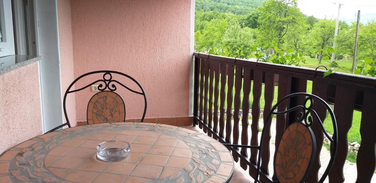 Apartman & Sobe Orhideja Smoljanac Dış mekan fotoğraf